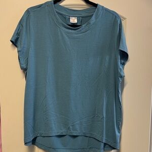 Athleta Move With Ease Teal Crewneck Women’s Top